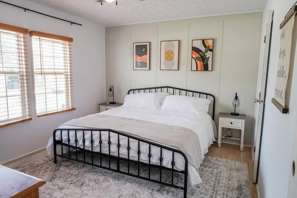Beautiful Stylish 3 Bedroom Home In Greenville Exterior photo